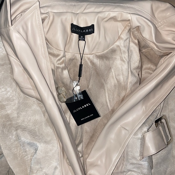 BRAND NEW w/ tags JLUXLABEL Snakeskin Print Panel Trench Coat (Beige) - Picture 4 of 4